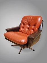 Scandinavian Swivel Lounge Chair | 1970s